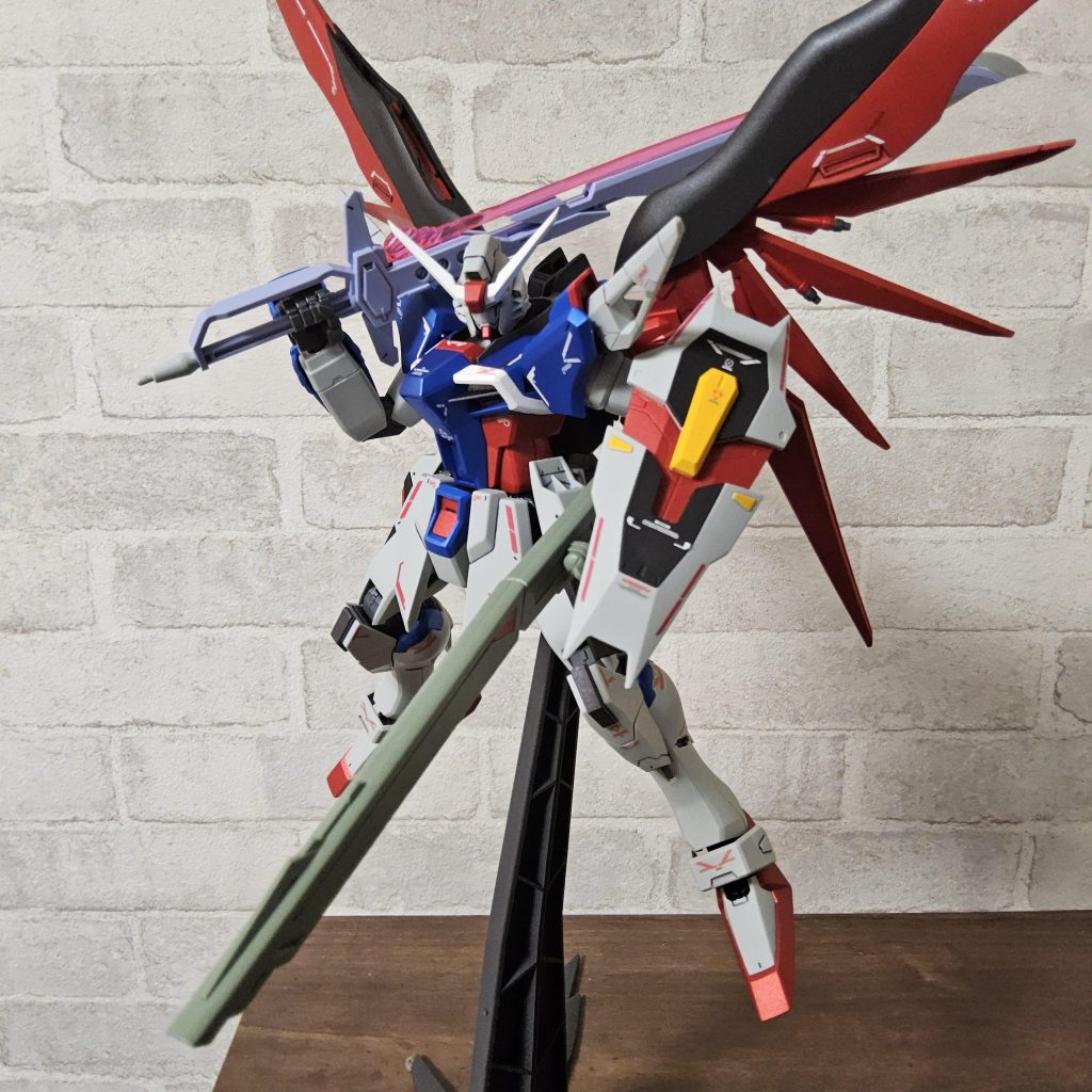 MG ディスティニーガンダム–2枚目/制作者：imotarou