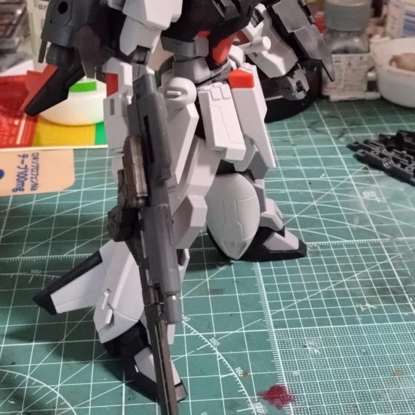 SEEDのムラサメ唯一のバリエーション機オオツキガタを製作中　アムアム系でレドームとレールガンビームライフルをショートバレルのレールガン付きしてみましたw（3枚目）