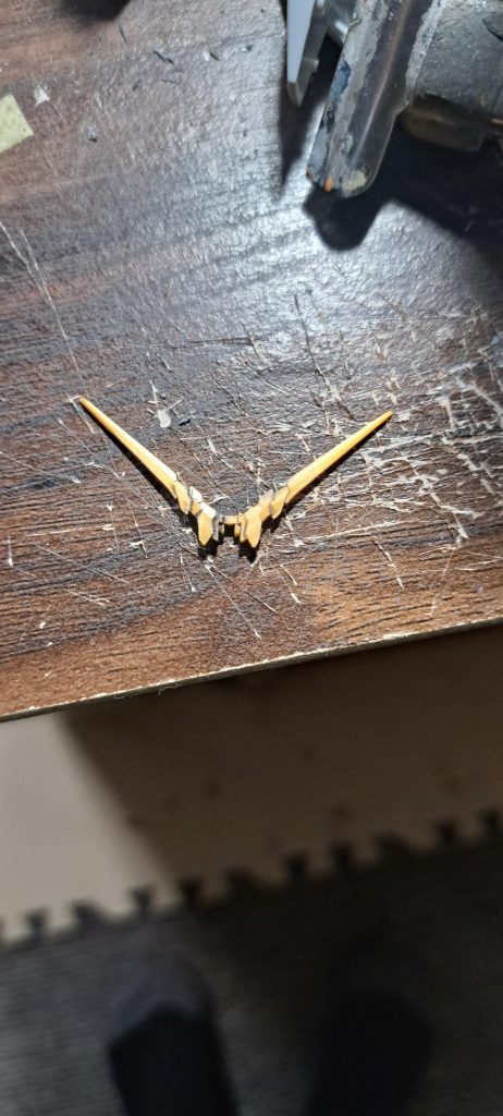 嫁が掃除しててなんか落ちてたよって。見つかっても今更嬉しいような　もういいやっていうか　今回もご覧頂きありがとうございまし