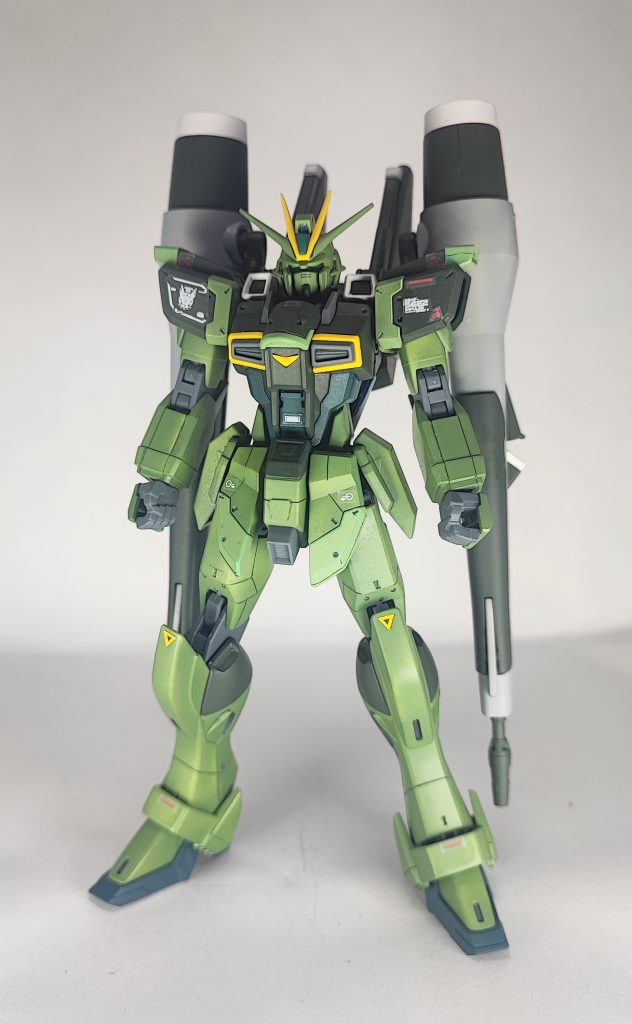 前面RGの余ったリアリスティックデカールを使わせて頂いてます。