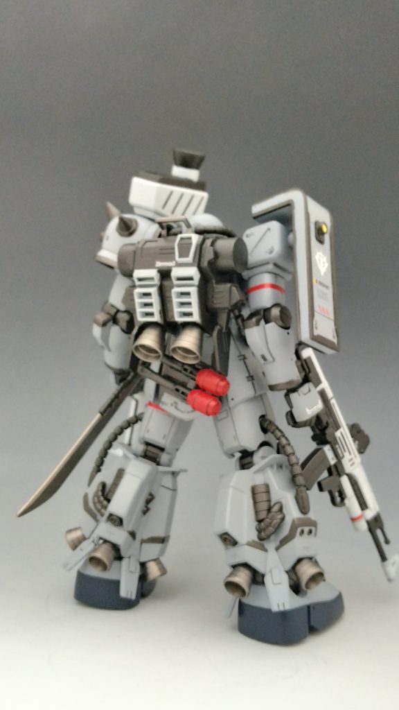 腰にハンドグレネードも装備。こちらはネオジオ磁石で脱着可能にしてあります。