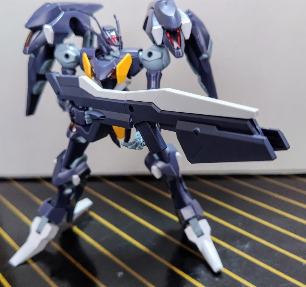 連結させるとロングレンジビームライフルになるビームマスケットを構えながらパシャリ📸……ファラクトがぼやけてます(´・ω・｀)