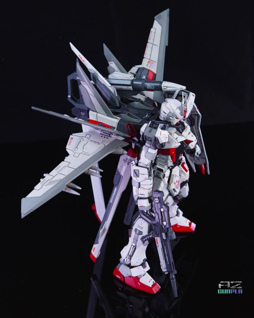 Strike Ootori–5枚目/制作者：@azrirdzl