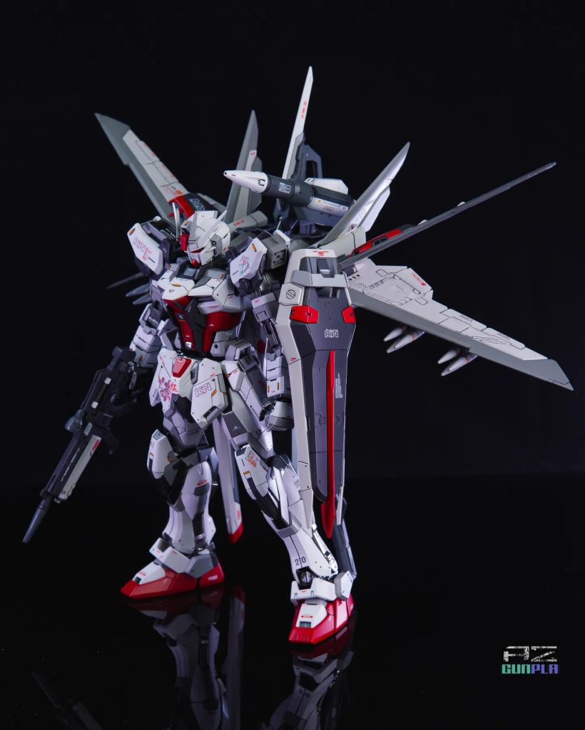 Strike Ootori–4枚目/制作者：@azrirdzl