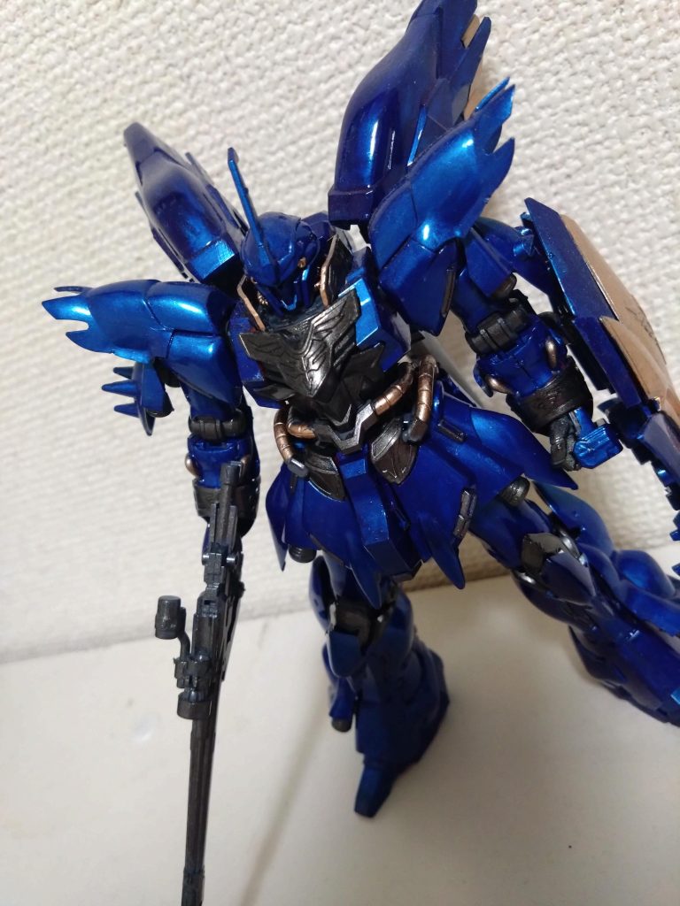 袖付き軍団–2枚目/制作者：MUK