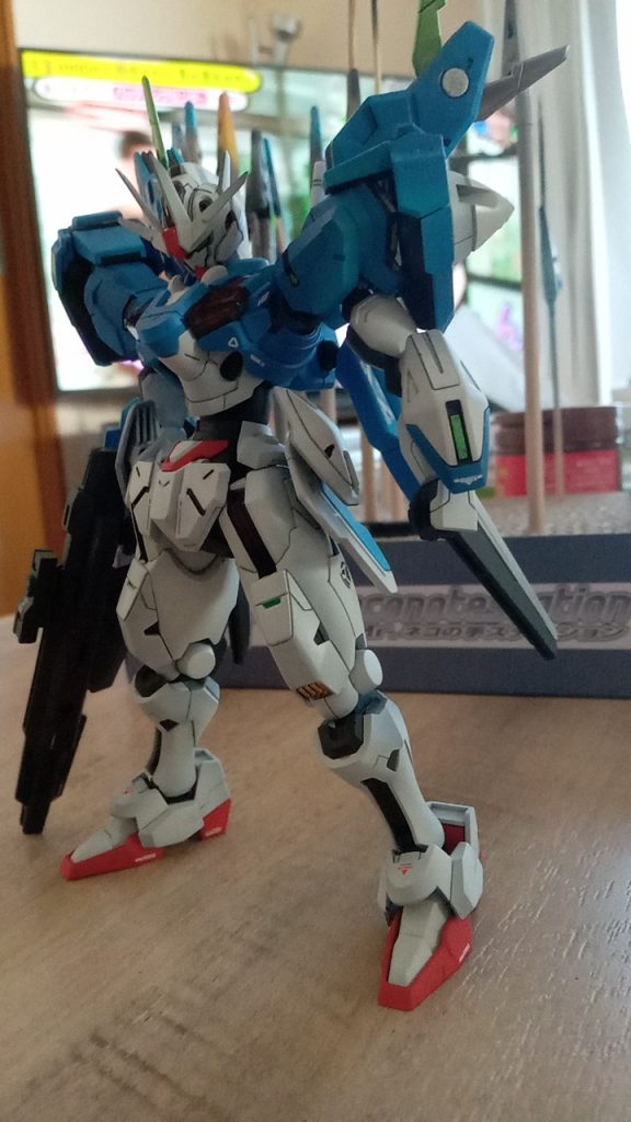 ただの立ち姿でもカッコイイ✨️改修前の可愛らしいデザインも改修型のガンダムらしいデザインも両方好きです