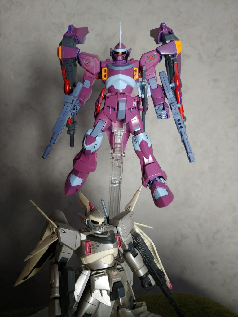 そういえば、エアブラシデビューはこの二十年前の銀のシグー。感慨深いです。