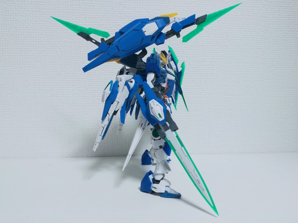 比較するまでもなく横もでかいです。