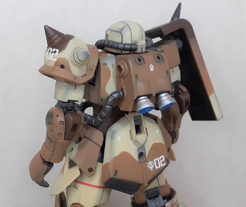 改造・改修なしのストレート組み立てです。下地ガンメタサフした後、エアブラシ塗装仕上げです。付属水転写デカール切り離してマスキング転写したものをつかって塗装しています。 