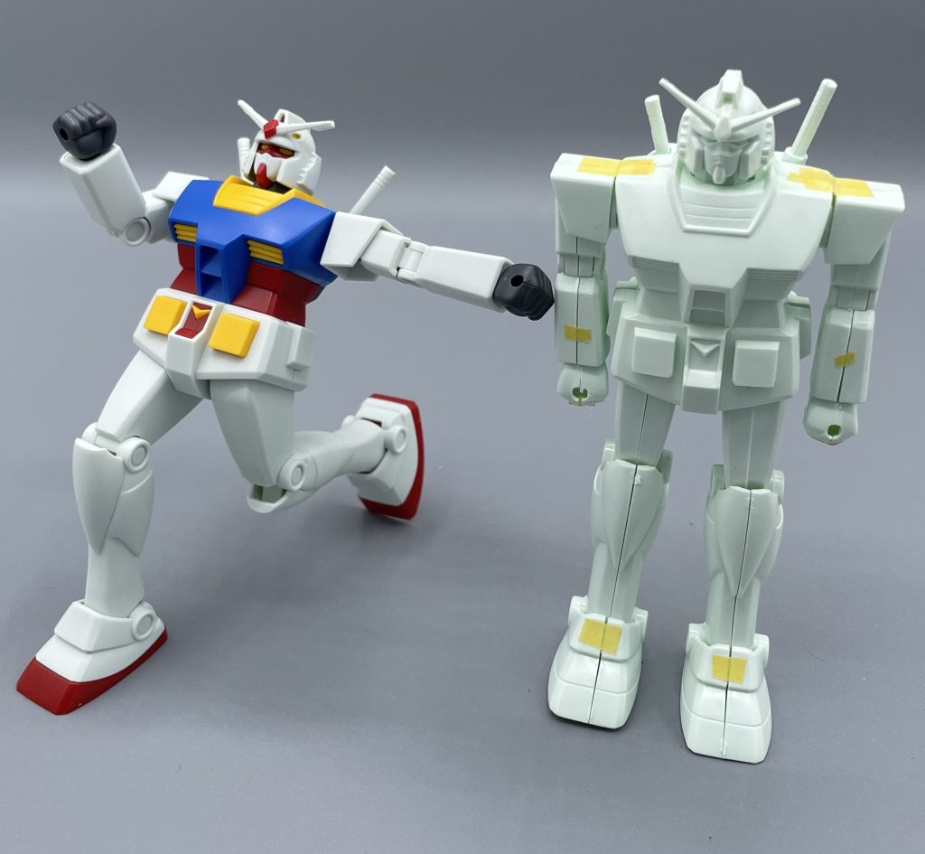 可動範囲もそれなりに向上しています。