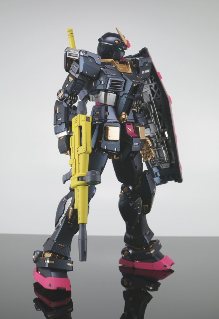 RG RX-78-2 ガンダム 2.0–5枚目/制作者：ちりぼう