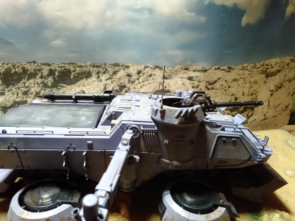 付属のフィギュアは・・・製作したんですけど、塗装がメンドクサク成ったので、気が向いた時に～へ変更しました（笑）