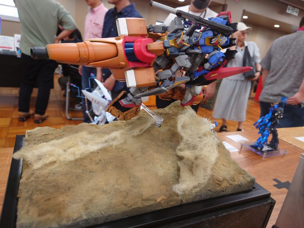 展示会でAKRAのスライドブレーキを再現してみましたが玉砕wそしてスタンドも破損しました。