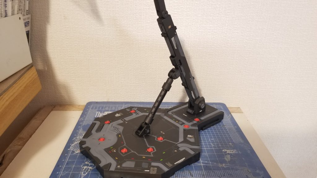 本体をあっさり仕上げにしたのでアクションベースはすこしこってり目にしました。