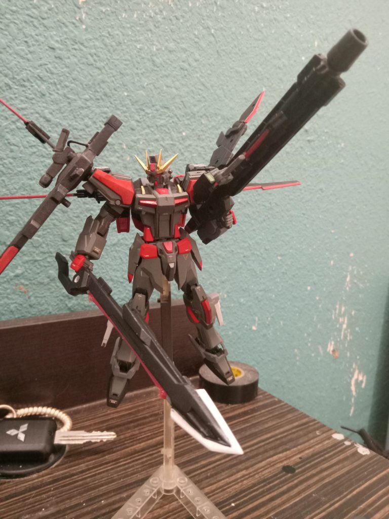 体全体に配置されている特殊なコンバーターは、吸収した太陽放射を変換し、ExSEED(実験的太陽エネルギー交換および放電)システムを使用して MS が使用できるエネルギーに変換します。