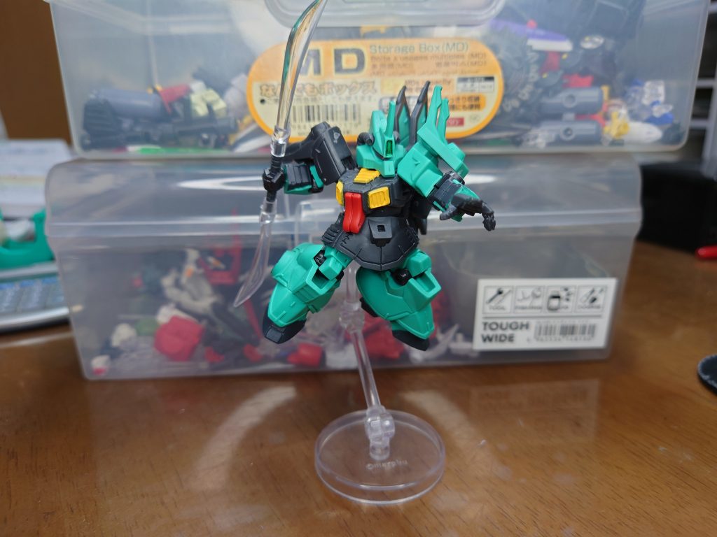 ポージング3ビームナギナタで白兵戦のイメージ