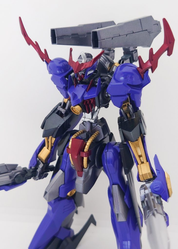 腕は下半身のゴツさに負けないように、バルバタウロスの脚を腕に使ってみました!