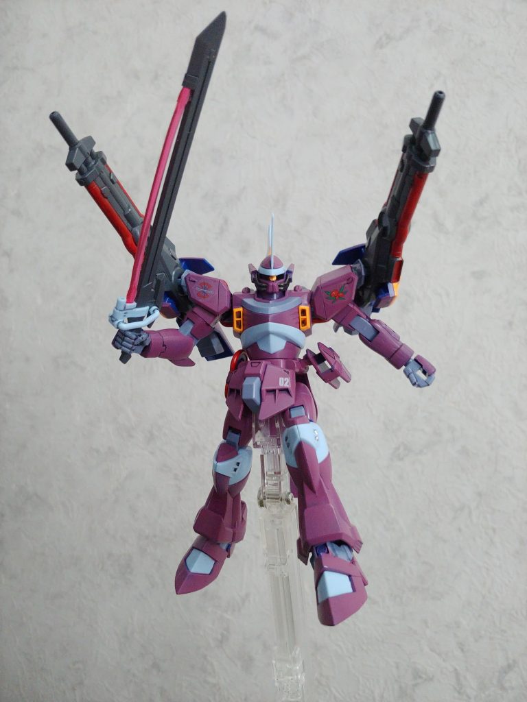 オリジナルブルーより、シホ専用機ぽくなったかなと。彼女の凄い所は、ほとんどセリフもないのに番組エンディングにしっかり出てたり、映画でもしっかりイザークの隣でイザークのお母様に目をつけられたり、アナザーストーリーで活躍したりと、ずっと気にしていたキャラクターです。