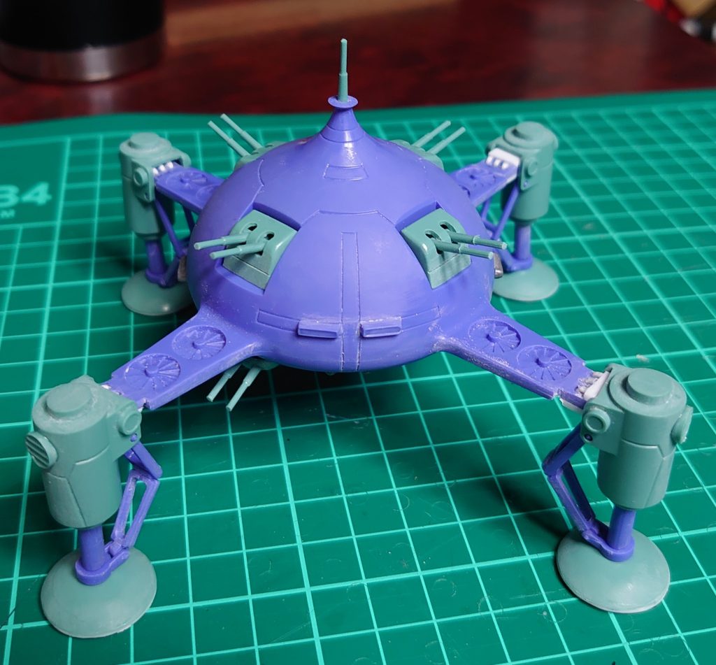 ズゴックの製作が遅れている原因はこの子です。初めて作りましたが同スケールのマゼラアタックが付いていてそれと比較すると思ったよりデカイシロモノでもないなと。それでは最後までご覧くださりありがとうございます。次の投稿でお会いいたしましょう。
