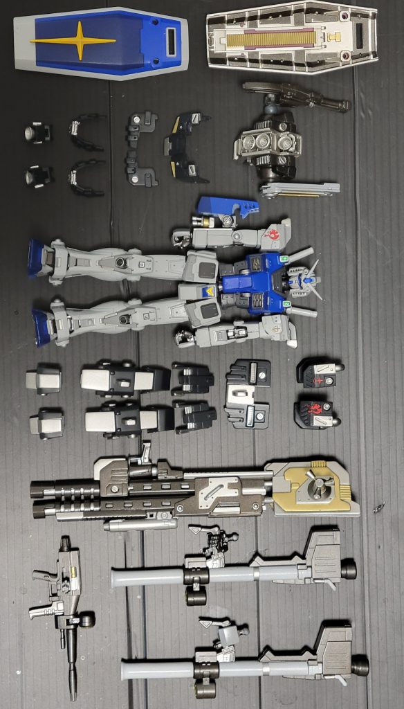 全パーツをならべてみました。