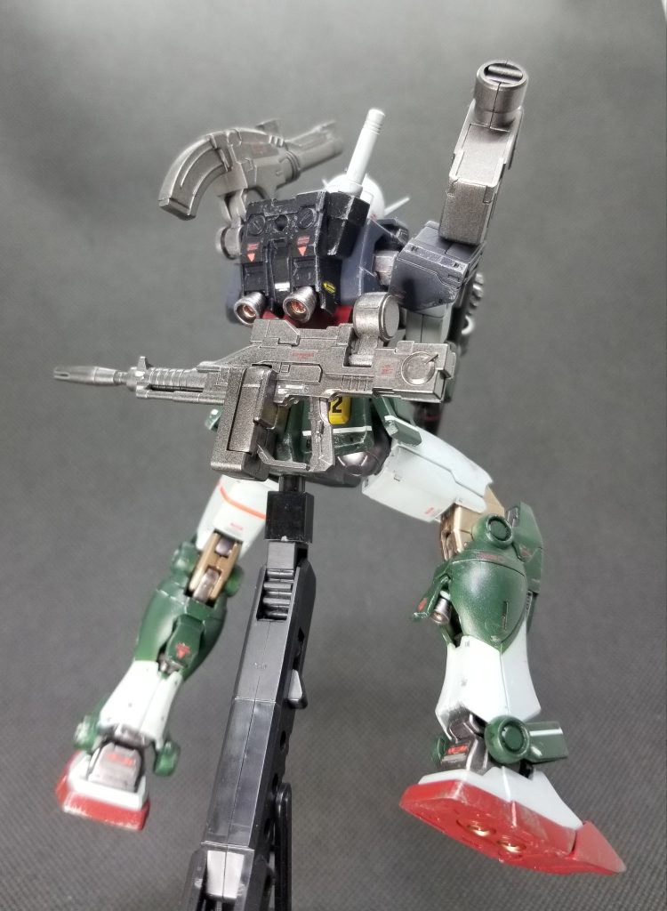 角度変えてバックショット🎵バーニア内部、足裏バーニアも新たに塗り分けを行いました👍