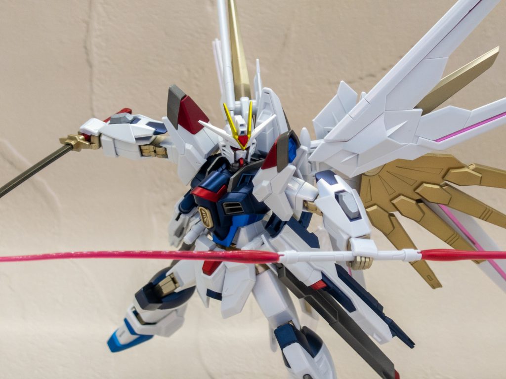 HGマイティストライクフリーダム 完成–5枚目/制作者:nirone