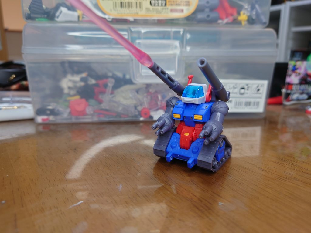 ポージング5砲塔を開口したから見栄えが良い…