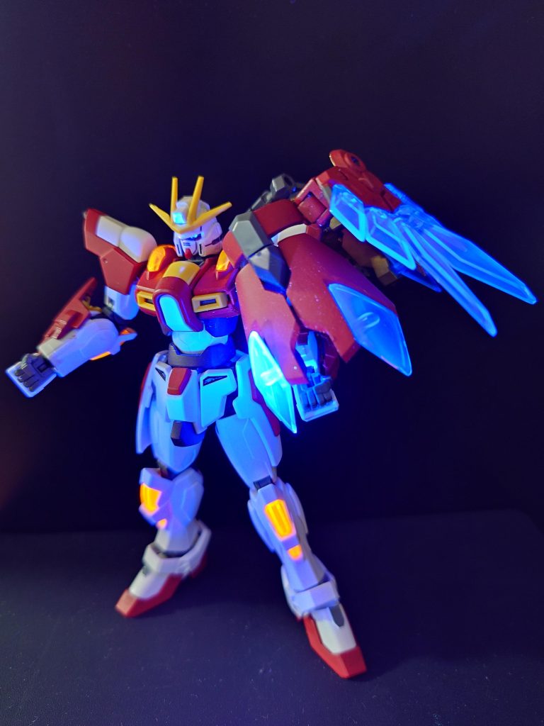 【感想】ハイパーモードの日輪製作、ハンドパーツの蛍光色塗装ができたら更新したいと思います！もし何かあれば、アドバイスをいただけると嬉しいです。最後まで御覧いただき、ありがとうございました。