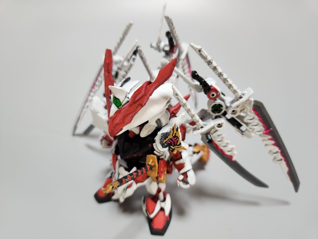 孫権の髪パーツでアストレイな頭をでっちあげた時は天才だと思ったこともありました。