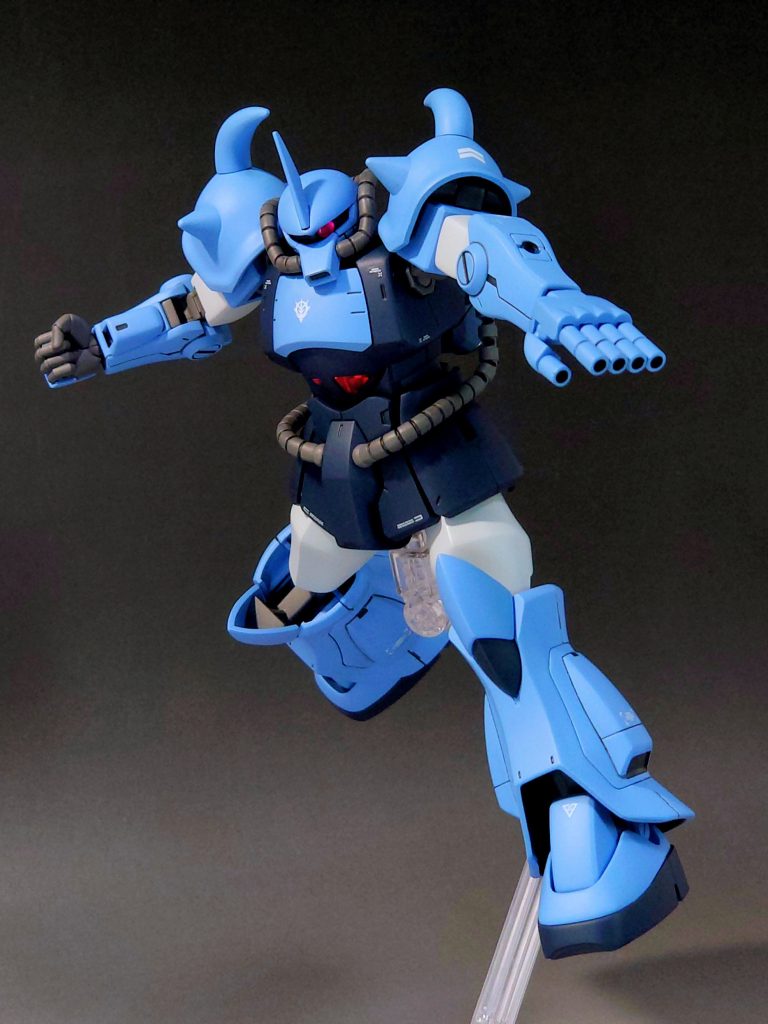 マシンガンの左手も一応製作。