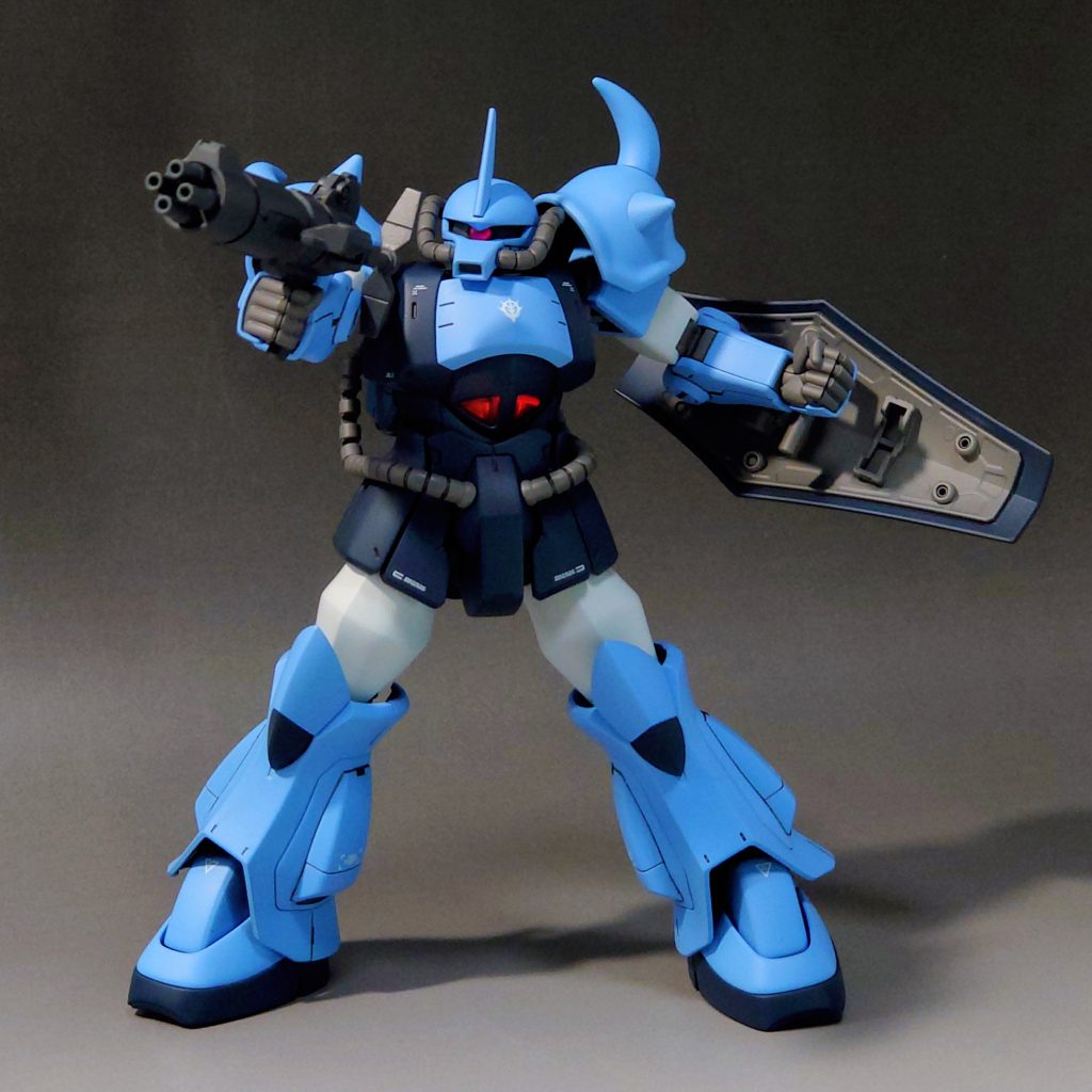 武器はアクトザクの物を拝借。