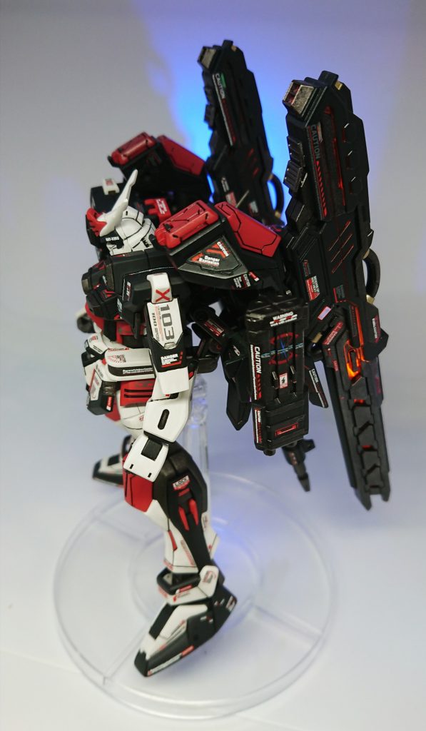 今回も白ベースに黒、差し色に赤になってしまいました。自分好みで塗ると次もこうなりそうで心配です。ミリタリーな感じの塗装にもチャレンジしてみようと思います!次の機体もぜひ見てください。最後までご覧いただきありがとうございました~☺️ありがとうございました~