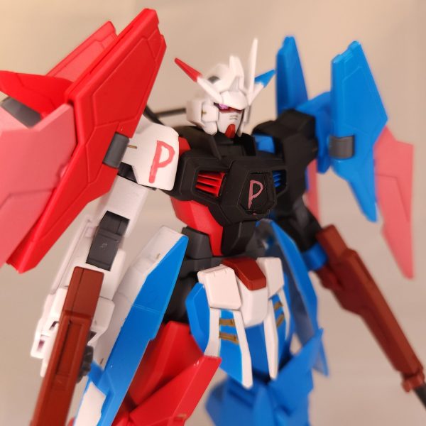 トライエイジガンダム(尾丸ポルカ専用機)