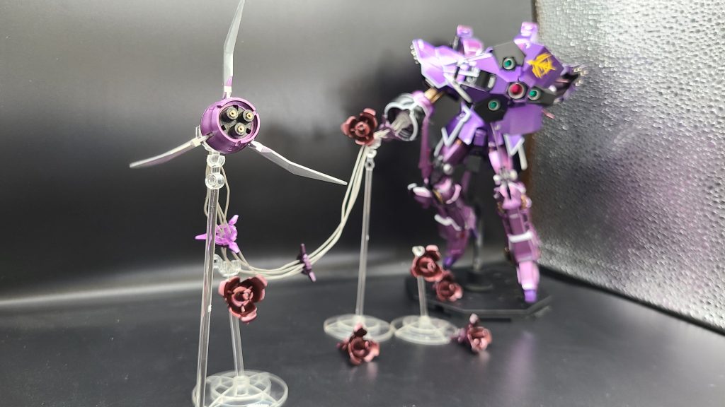 バラの花がいいですね！他にない華やかさがありますよね(*^^*)めちゃくちゃ幅とるので撮影後は通常の腕で固定(((*≧艸≦)ﾌﾟﾌﾟｯ