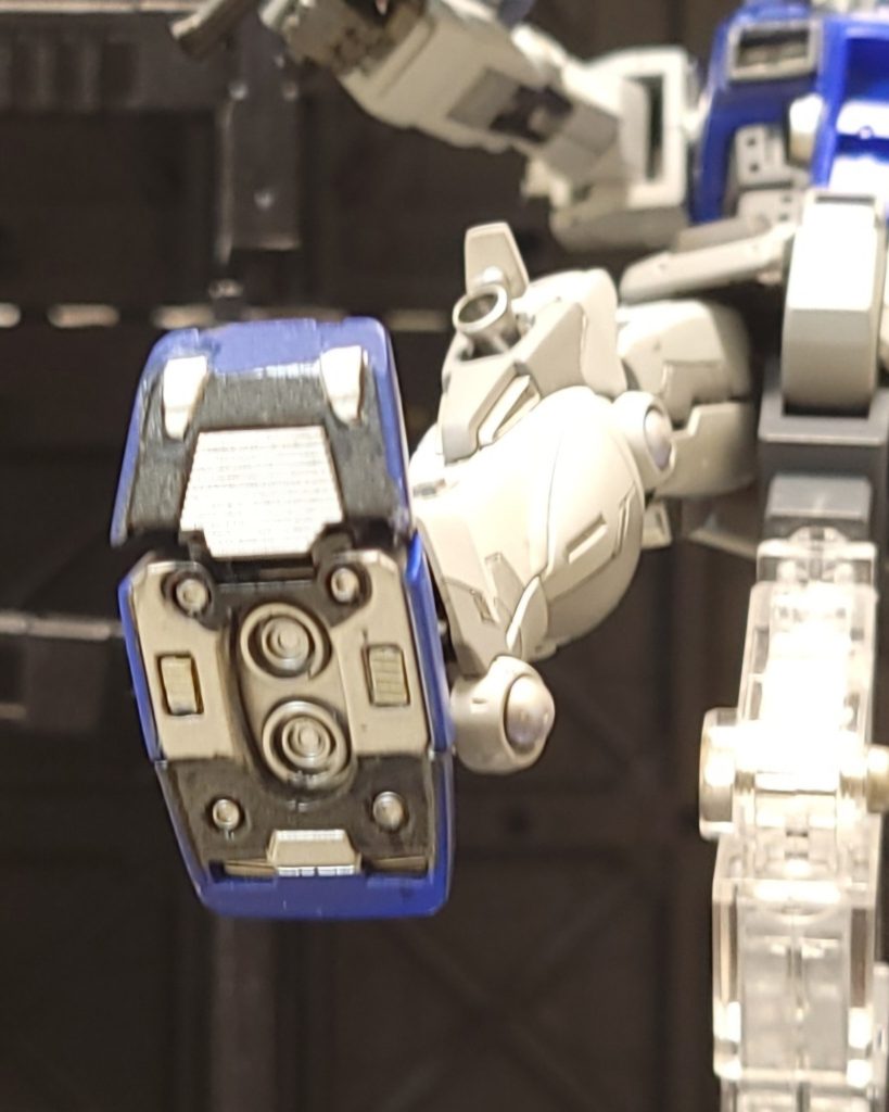 足の裏もディティールアップしています。ほとんど見えませんけど😆