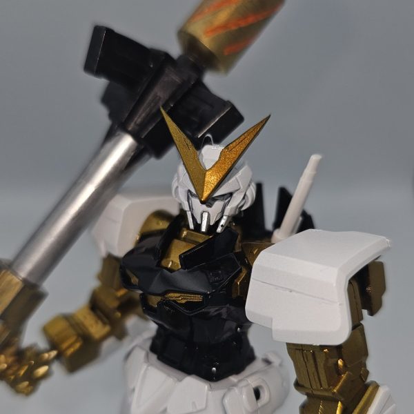 ガンダムアストレイ　イエローフレームwith青枠