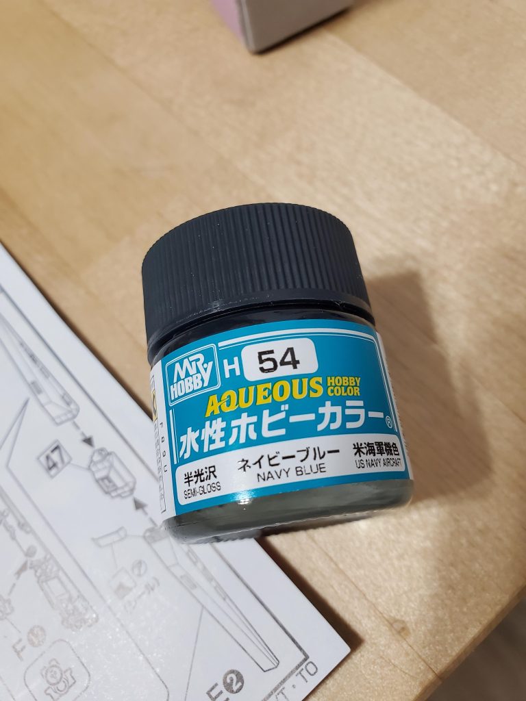 これをスポンジにつけてチッピングをやってみたけど…コツがつかめず諦めた。黙ってウェザリングマスターでのウェザリングに落ち着いた。