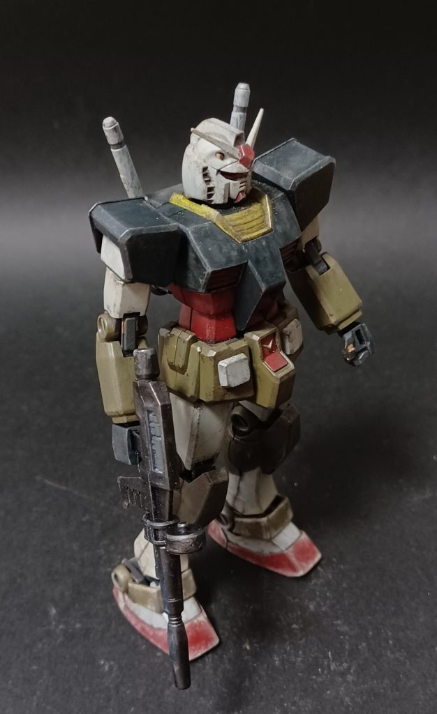 リアルタイプカラーの特徴であるラインを入れようかどうしようか最後まで悩んだけど入れるのを止めた。 ライン入れた方がビシッと締まるけど、ライン無しもスッキリしてて良いよね。