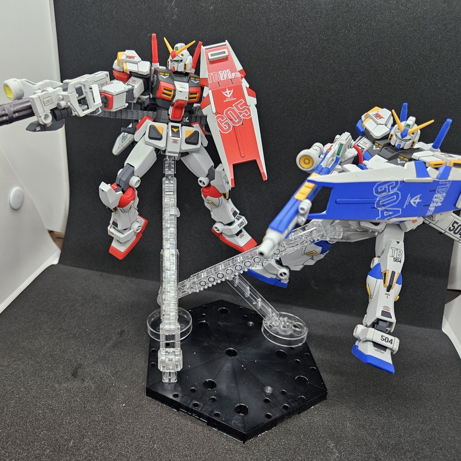 ガンダム4号機＆5号機/RX78-4 G04,RX78-5 G05｜@lvli2ruさんのガンプラ作品｜GUNSTA（ガンスタ）