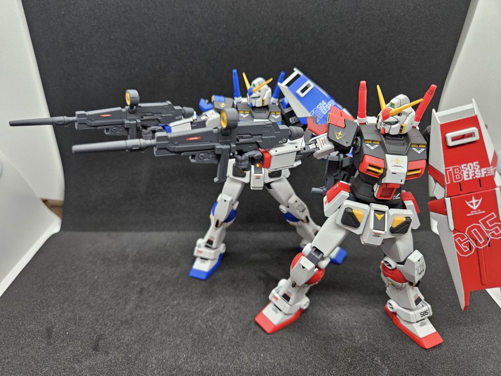 スミ入れはコピックモデラー0.02mmです。すごく細くてイイカンジです。