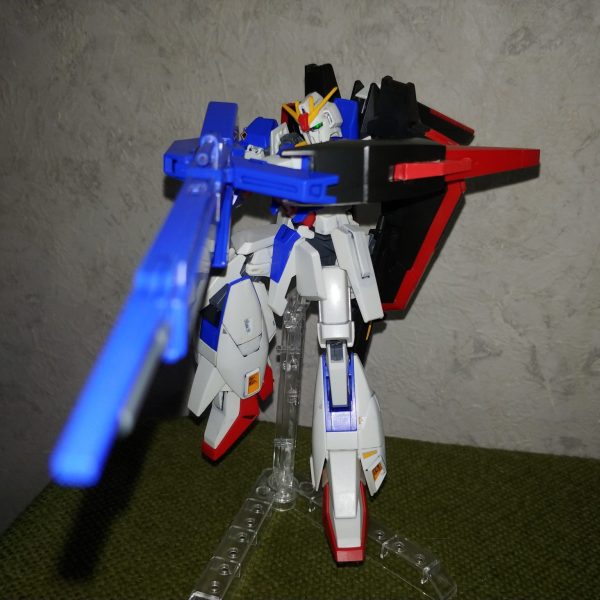 ゼータガンダム  MSZ006