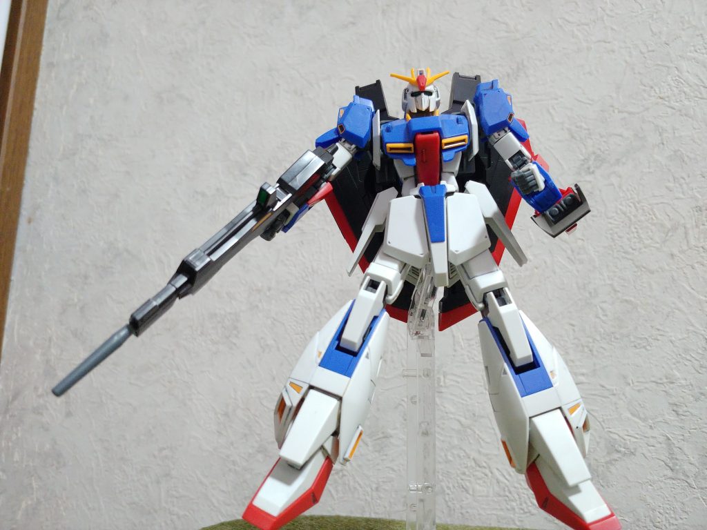 肩、胸、前掛けはシンプルなので、先出の先輩方を見習ってボリュームアップさせても良かったかも。オリジナルを大切にするなら、これは充分にバランスが良いと思いました。