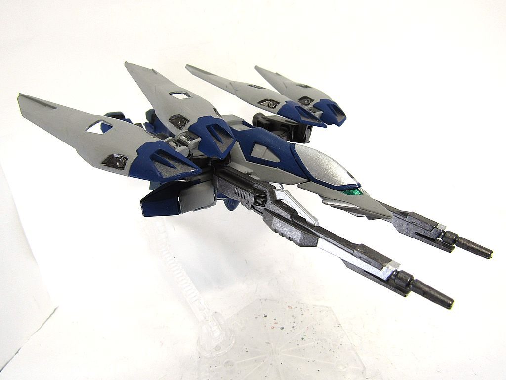 初代エンツィアンより変形が似合う感じではないでしょうか?