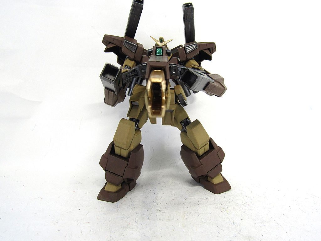 高濃度圧縮粒子全面開放！ほかの武装に回す分のGN粒子も集約するので、最大火力の一撃になります、たぶん。設定的には太陽炉直結！