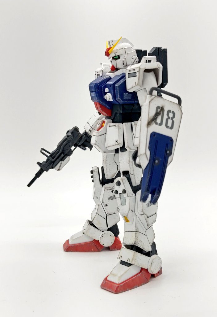 MG陸戦型ガンダム–3枚目/制作者：ユッキー