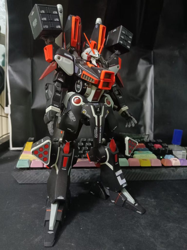 MG 1/100 ガンダムMk-V–2枚目/制作者：fargo0824