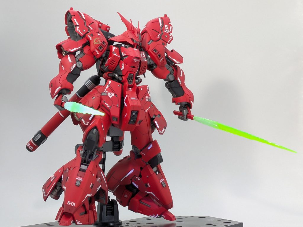 フィニッシャーズのディープレッドの発色が良すぎる