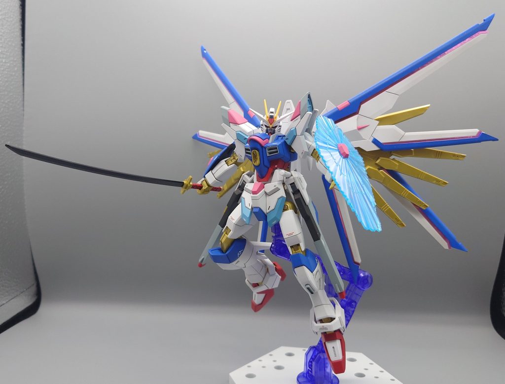 対艦刀フツノミタマといいディスラプターといい、だいぶ武装がぶっ飛んだなって感じですね。