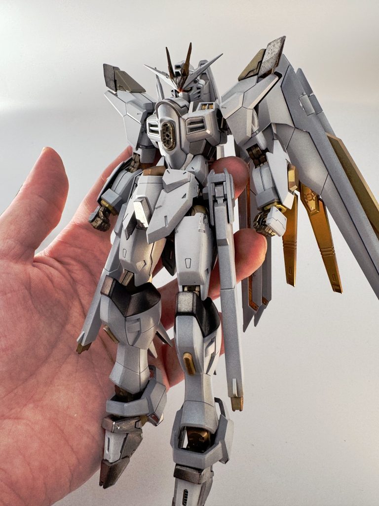 HG マイティーストライクフリーダム–5枚目/制作者：阿熊人