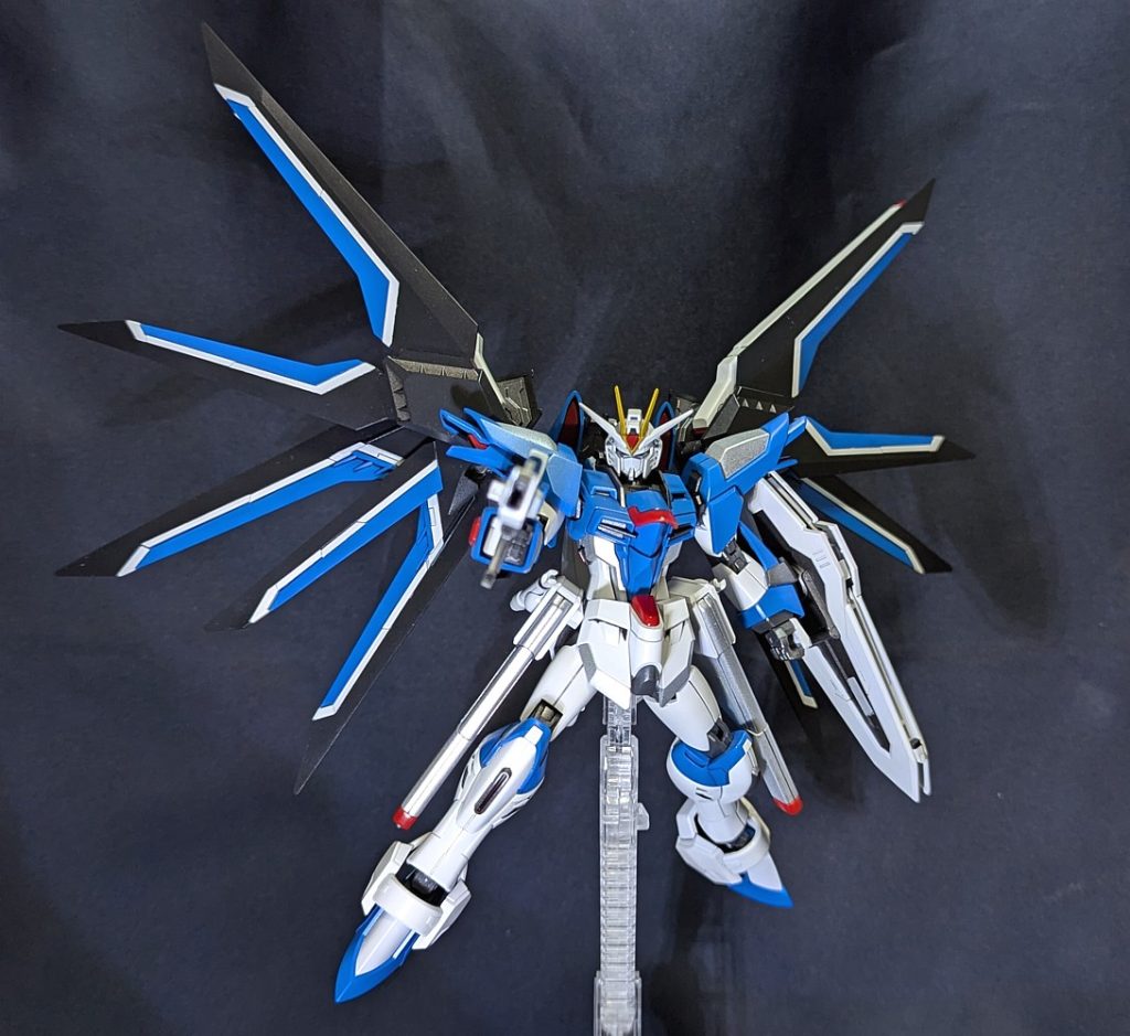 ライジングフリーダムガンダム＆イモータルジャスティスガンダム–3枚目/制作者：@infieth